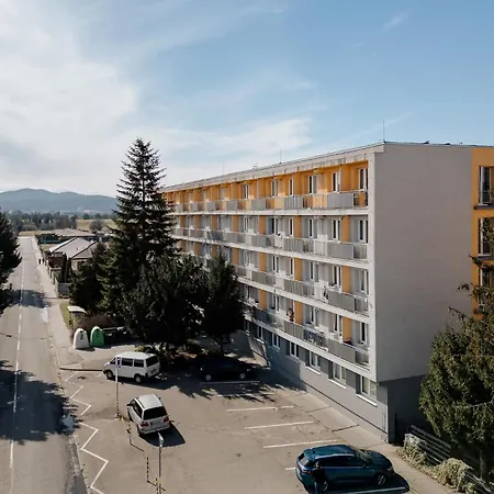 アパート Dorm Residences Dubnica *
