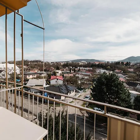 アパート Dorm Residences Dubnica *