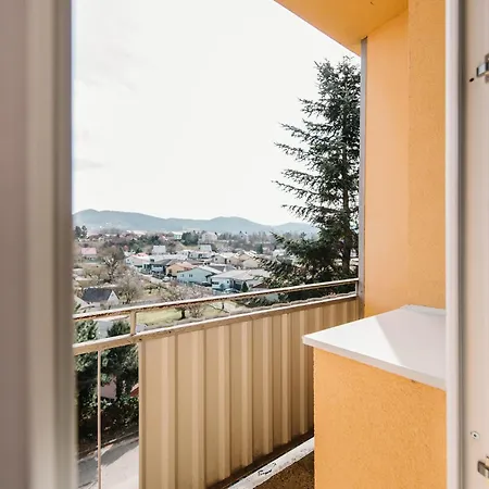 Dorm Residences Dubnica Дубница-над-Вагом