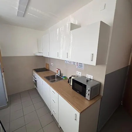 Dorm Residences Dubnica Lejlighed